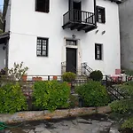Chrissi Nefeli * Agios Georgios Nilias
