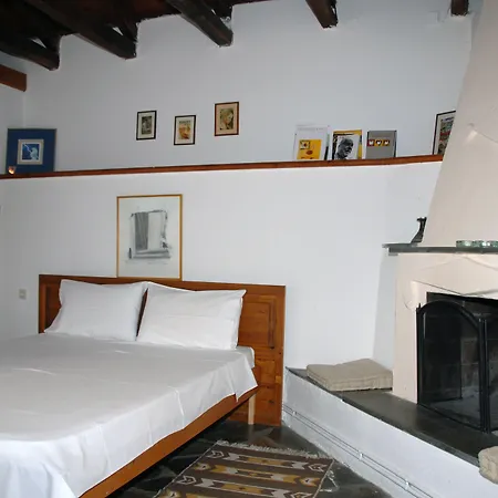 Chrissi Nefeli Casa de Férias Agios Georgios Nilias