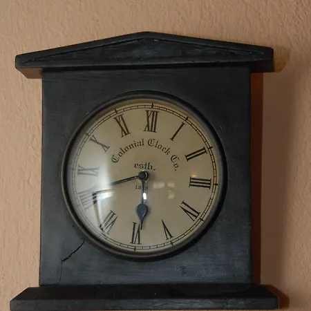 Chrissi Nefeli * Agios Georgios Nilias