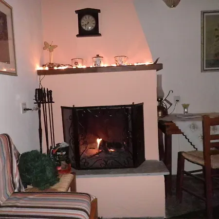 Chrissi Nefeli Agios Georgios Nileias