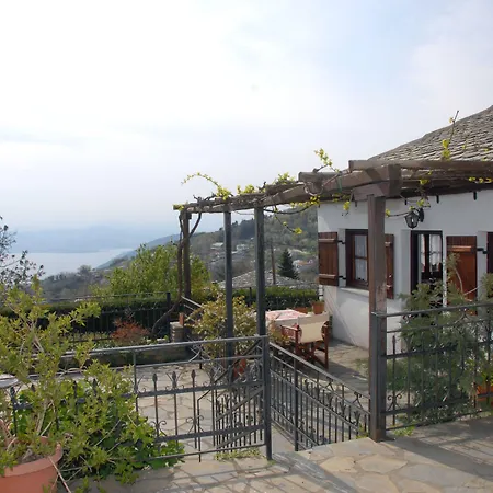 Chrissi Nefeli Casa de Férias *