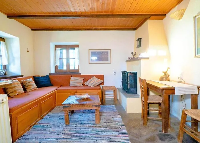 別荘 Chrissi Nefeli *