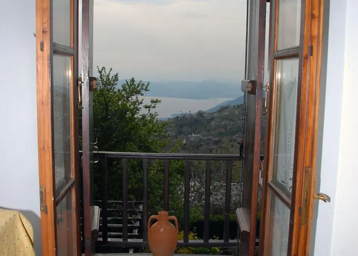 Chrissi Nefeli アギオス・ゲルギオス・ニリアス