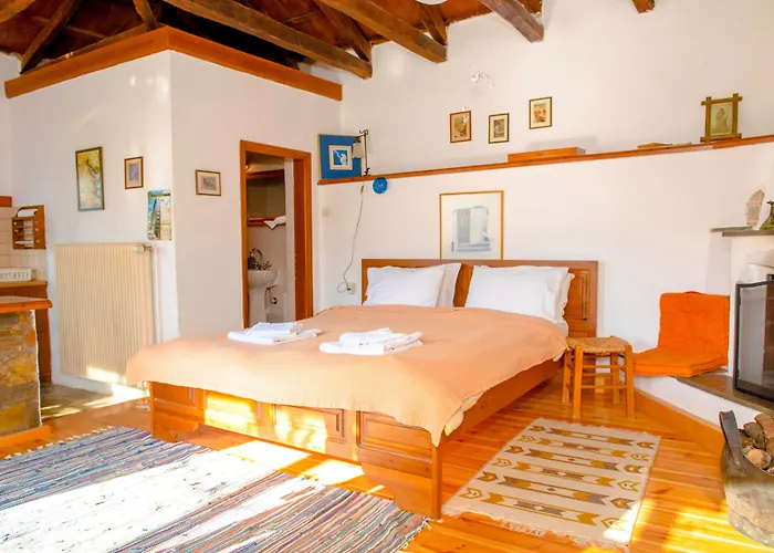 Chrissi Nefeli Agios Georgios Nilias